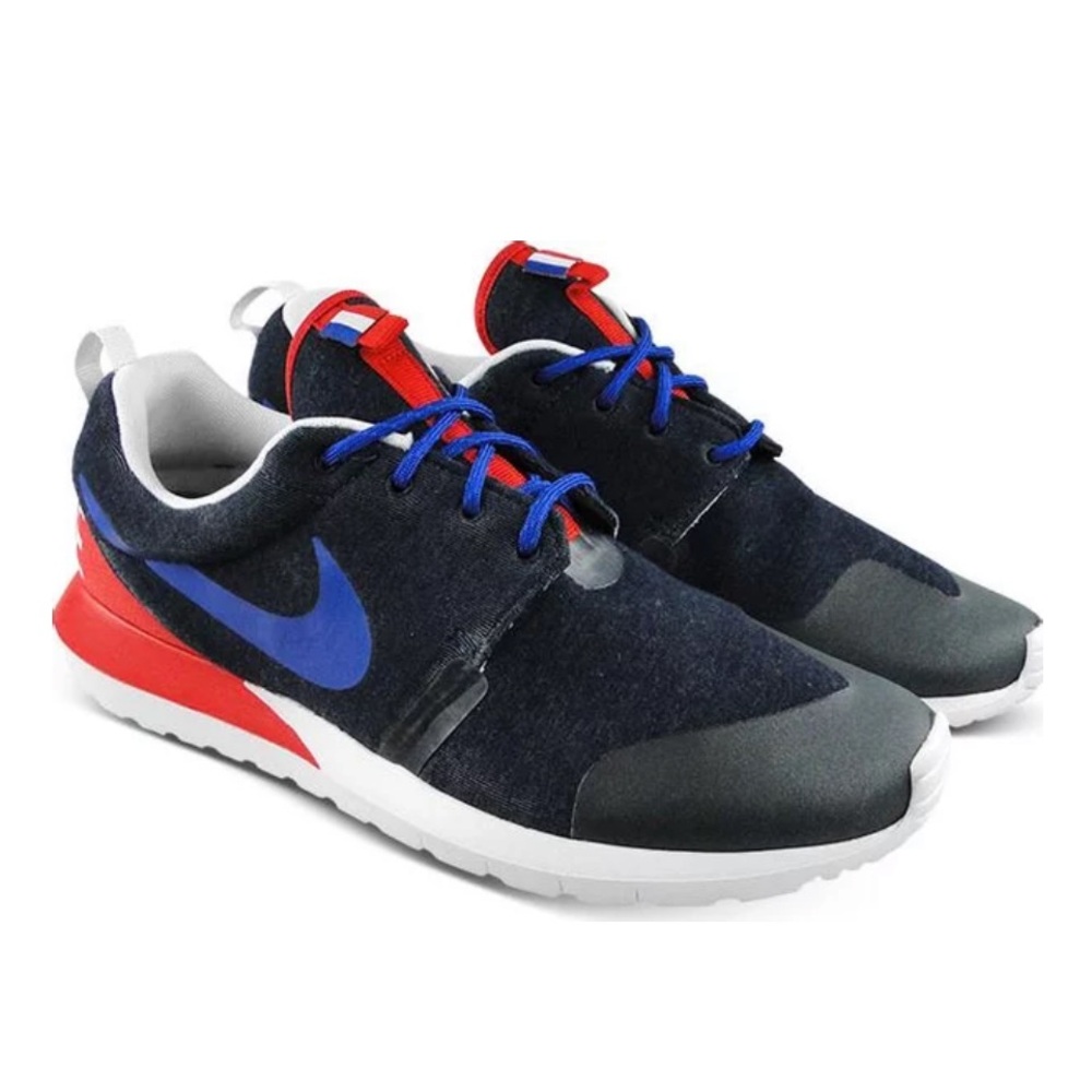 Lightly worn Nike Roshe One NM W SP 'France’ Men’s size 10